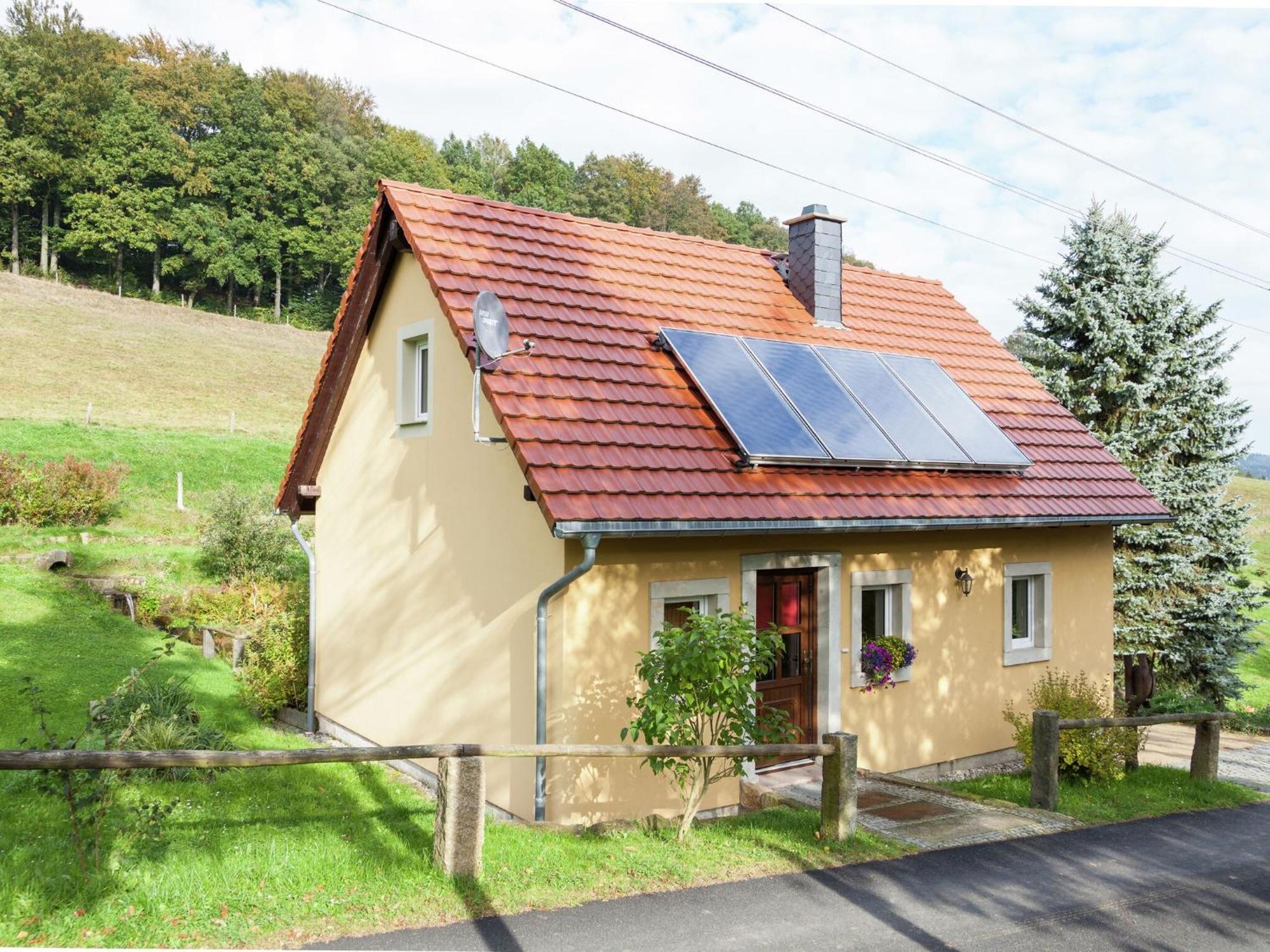Charming Holiday Home In Hohnstein Ot Lohsdorf Exterior photo